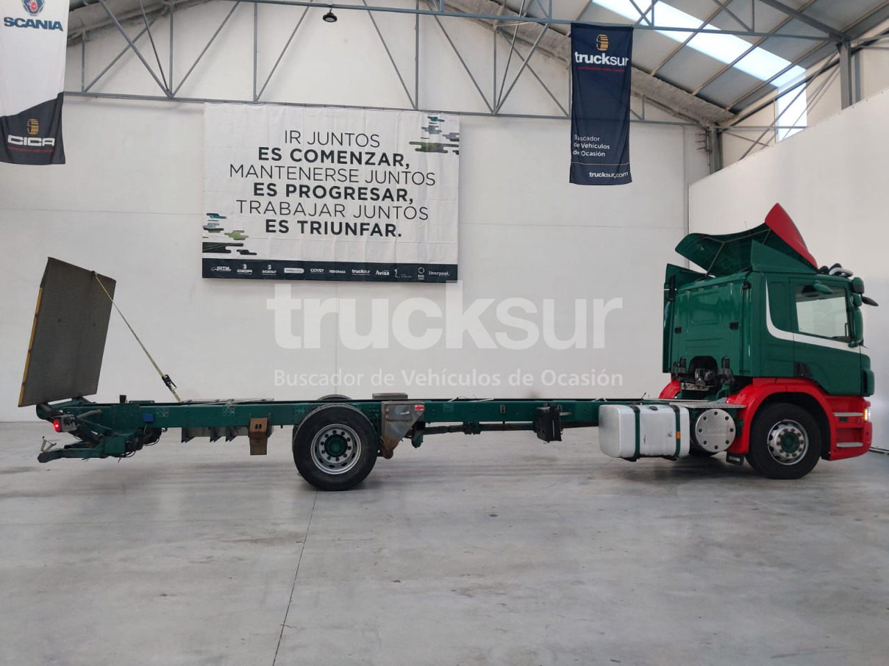 الشاسيه شاحنة SCANIA P280.18: صور 13