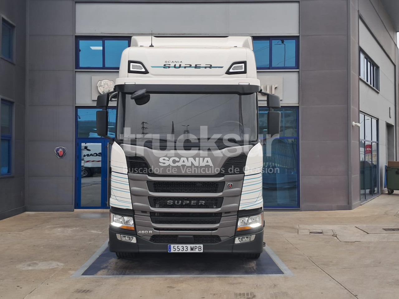 شاحنة جرار SCANIA R460 SUPER: صور 21