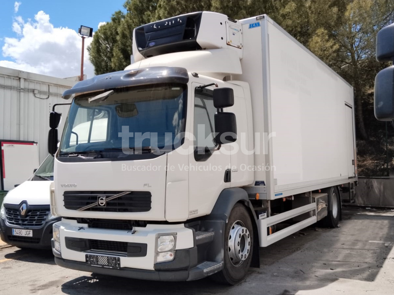 VOLVO FL290 - مبردة شاحنة: صور 1 VOLVO FL290 - مبردة شاحنة: صور 1