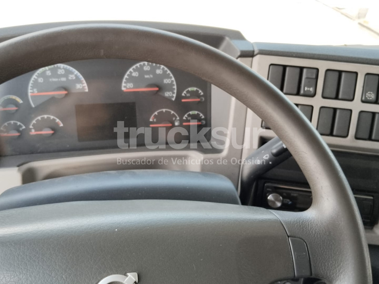 VOLVO FL290 - مبردة شاحنة: صور 5 VOLVO FL290 - مبردة شاحنة: صور 5