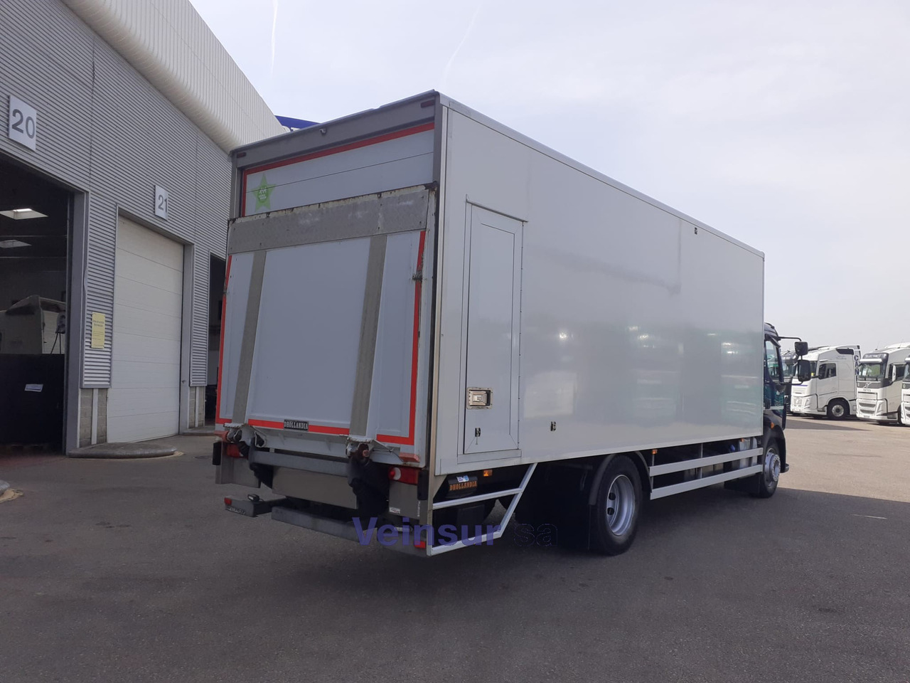 VOLVO FL 18 250 - شاحنة: صور 4 VOLVO FL 18 250 - شاحنة: صور 4