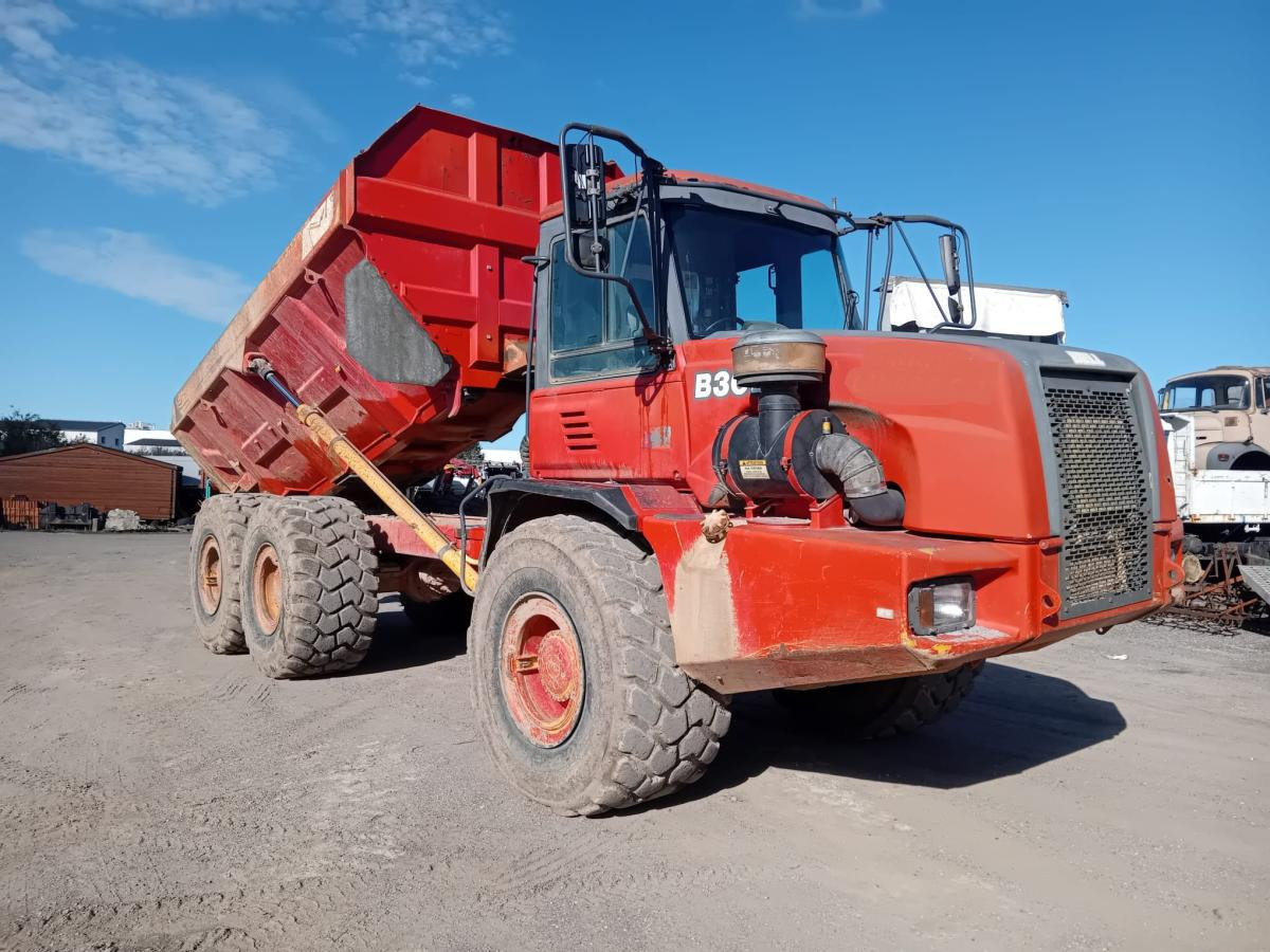 Bell B30B - شاحنة مفصلية: صور 1 Bell B30B - شاحنة مفصلية: صور 1