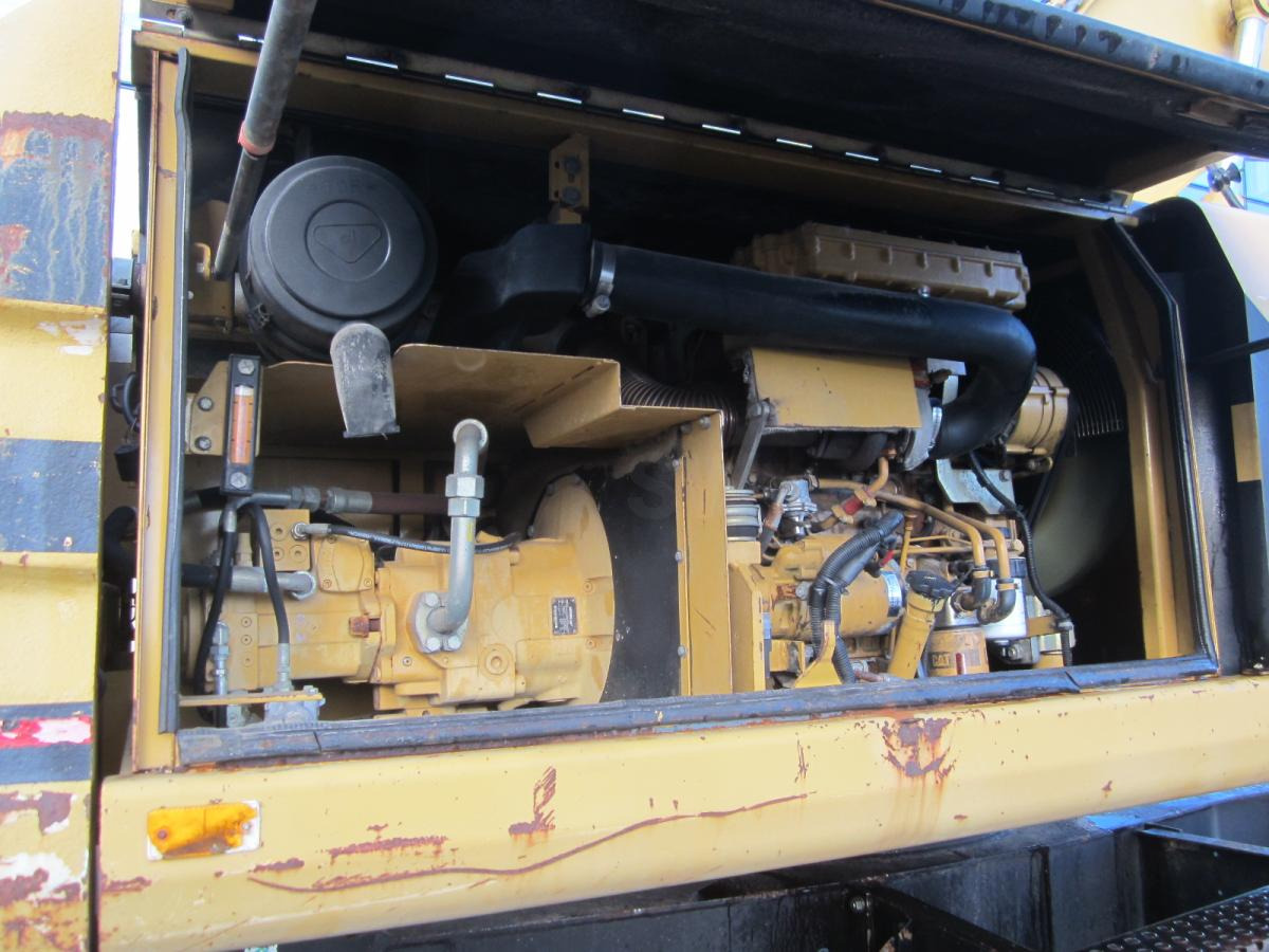 Caterpillar M315 - حفارة على عجلات: صور 5 Caterpillar M315 - حفارة على عجلات: صور 5