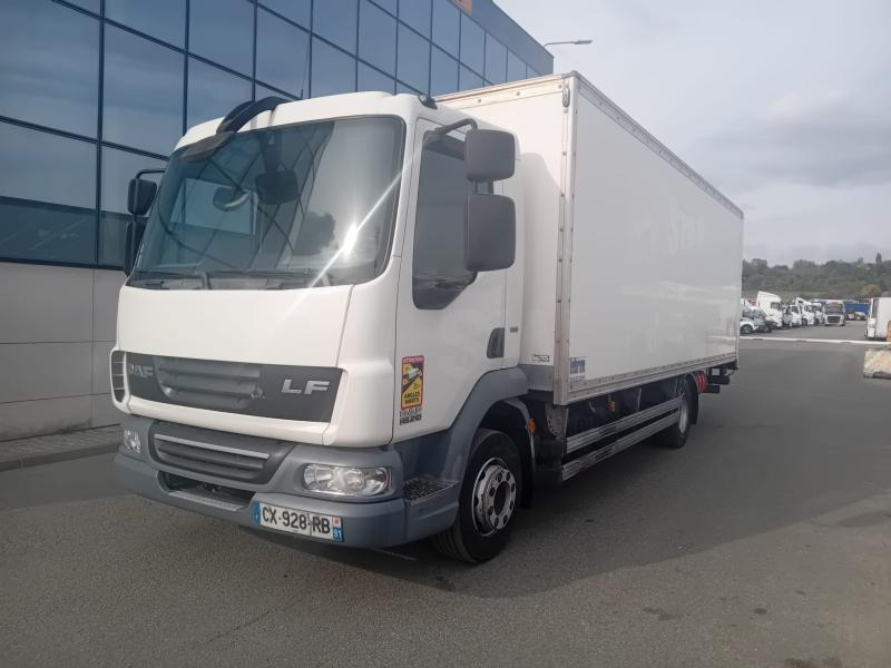 DAF LF45 210 - بصندوق مغلق شاحنة: صور 1 DAF LF45 210 - بصندوق مغلق شاحنة: صور 1