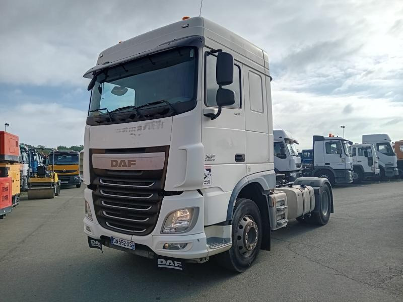 DAF XF 460 - شاحنة جرار: صور 1 DAF XF 460 - شاحنة جرار: صور 1