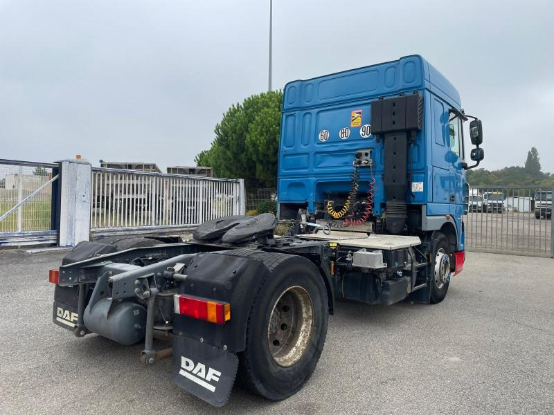 DAF XF105 460 - شاحنة جرار: صور 4 DAF XF105 460 - شاحنة جرار: صور 4