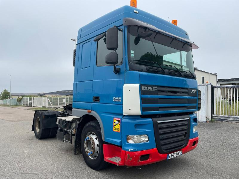DAF XF105 460 - شاحنة جرار: صور 1 DAF XF105 460 - شاحنة جرار: صور 1