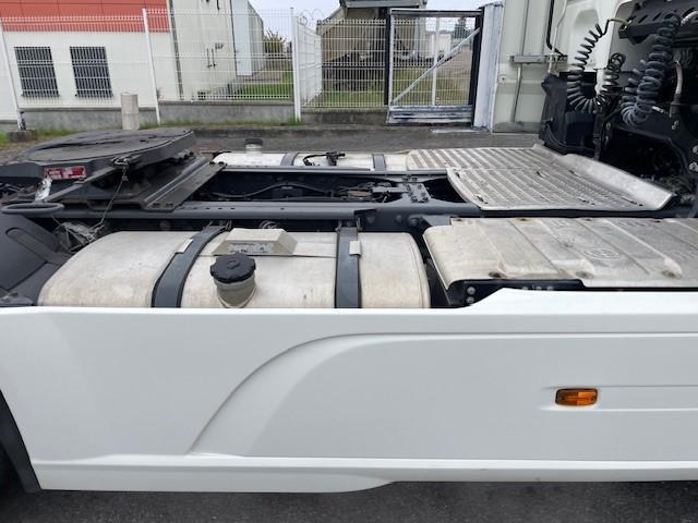 DAF XF105 460 - شاحنة جرار: صور 4 DAF XF105 460 - شاحنة جرار: صور 4