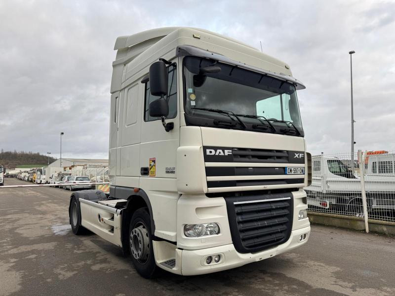 DAF XF105 460 - شاحنة جرار: صور 2 DAF XF105 460 - شاحنة جرار: صور 2