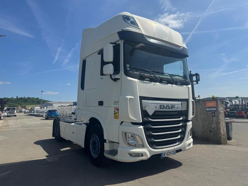 DAF XF105 510 - شاحنة جرار: صور 3 DAF XF105 510 - شاحنة جرار: صور 3