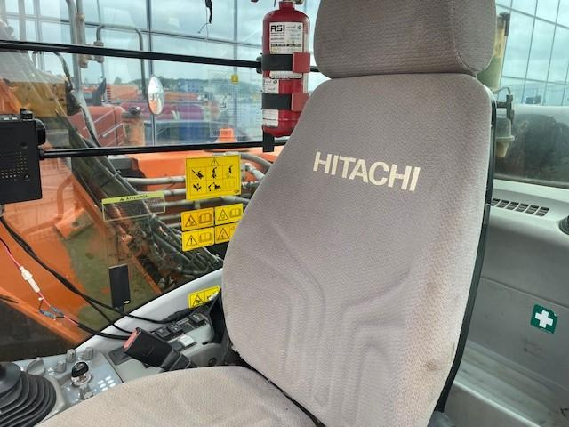 حفارة على عجلات Hitachi ZX140W-5B: صور 9