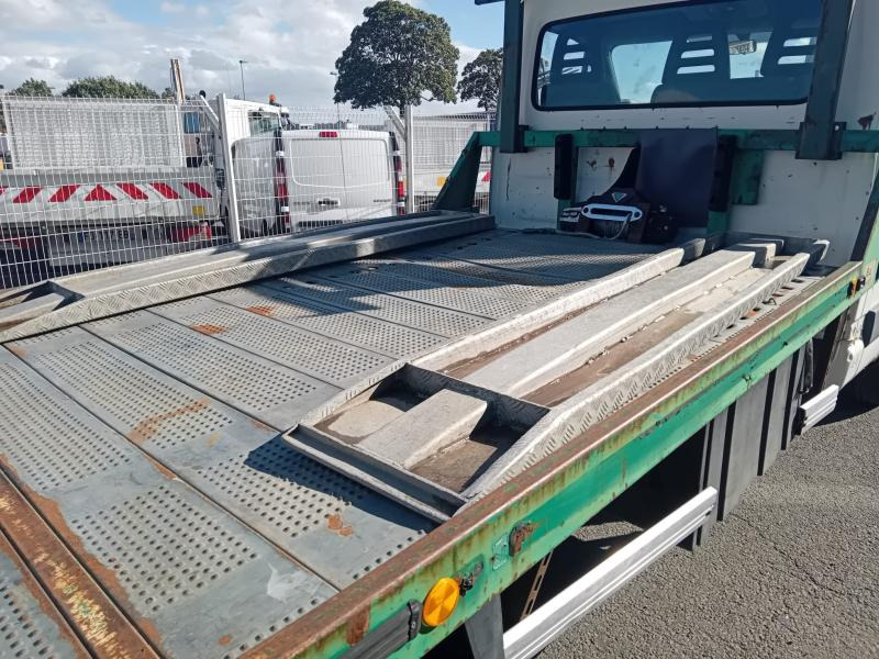 Iveco 35C14HPI - سيارة السحب للتصليح: صور 5 Iveco 35C14HPI - سيارة السحب للتصليح: صور 5