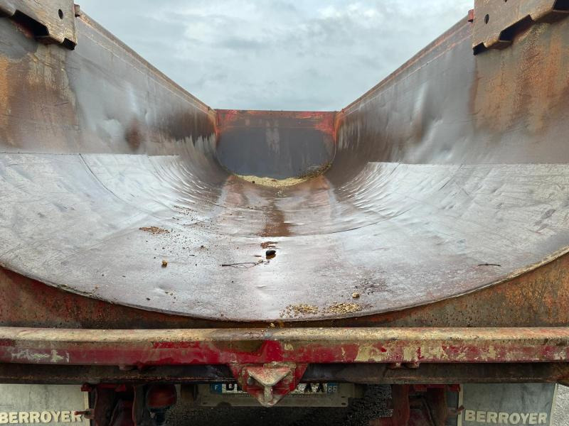 Kaiser - قلابة نصف مقطورة: صور 5 Kaiser - قلابة نصف مقطورة: صور 5