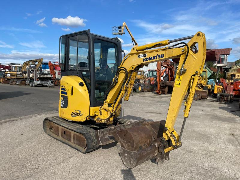 Komatsu PC20R-8 - حفارة مصغرة: صور 1 Komatsu PC20R-8 - حفارة مصغرة: صور 1