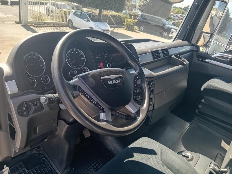 MAN TGX 18.440 - شاحنة جرار: صور 3 MAN TGX 18.440 - شاحنة جرار: صور 3
