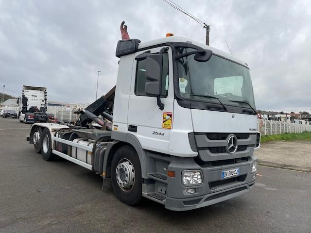 Mercedes Actros 2544 - شاحنة ذات الخطاف: صور 2 Mercedes Actros 2544 - شاحنة ذات الخطاف: صور 2