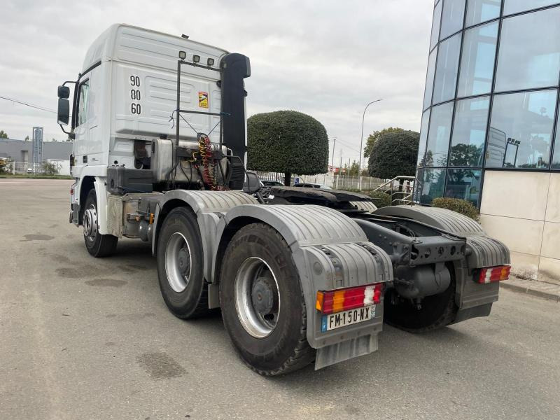 Mercedes Actros 3355 - شاحنة جرار: صور 3 Mercedes Actros 3355 - شاحنة جرار: صور 3