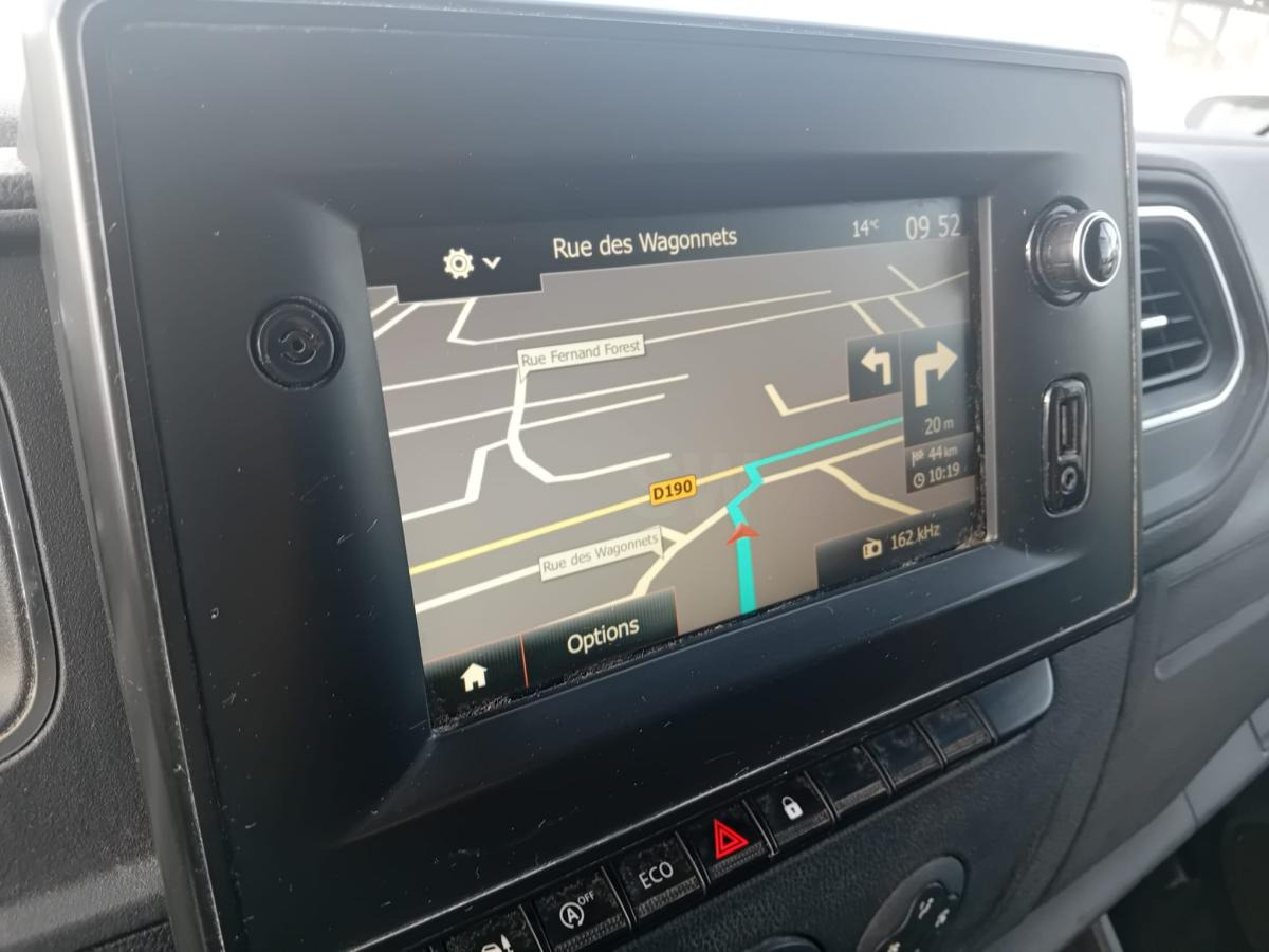 فان Renault Master: صور 7