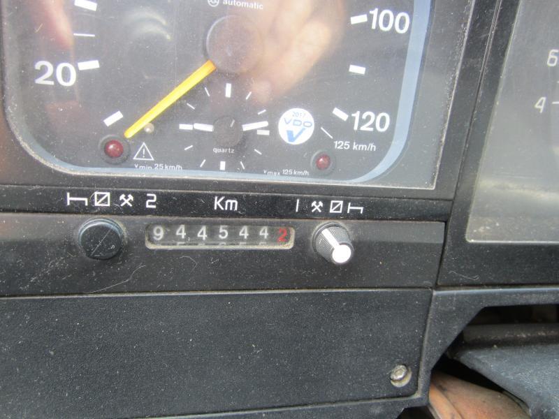 شاحنة صهريج Renault Premium 340: صور 14