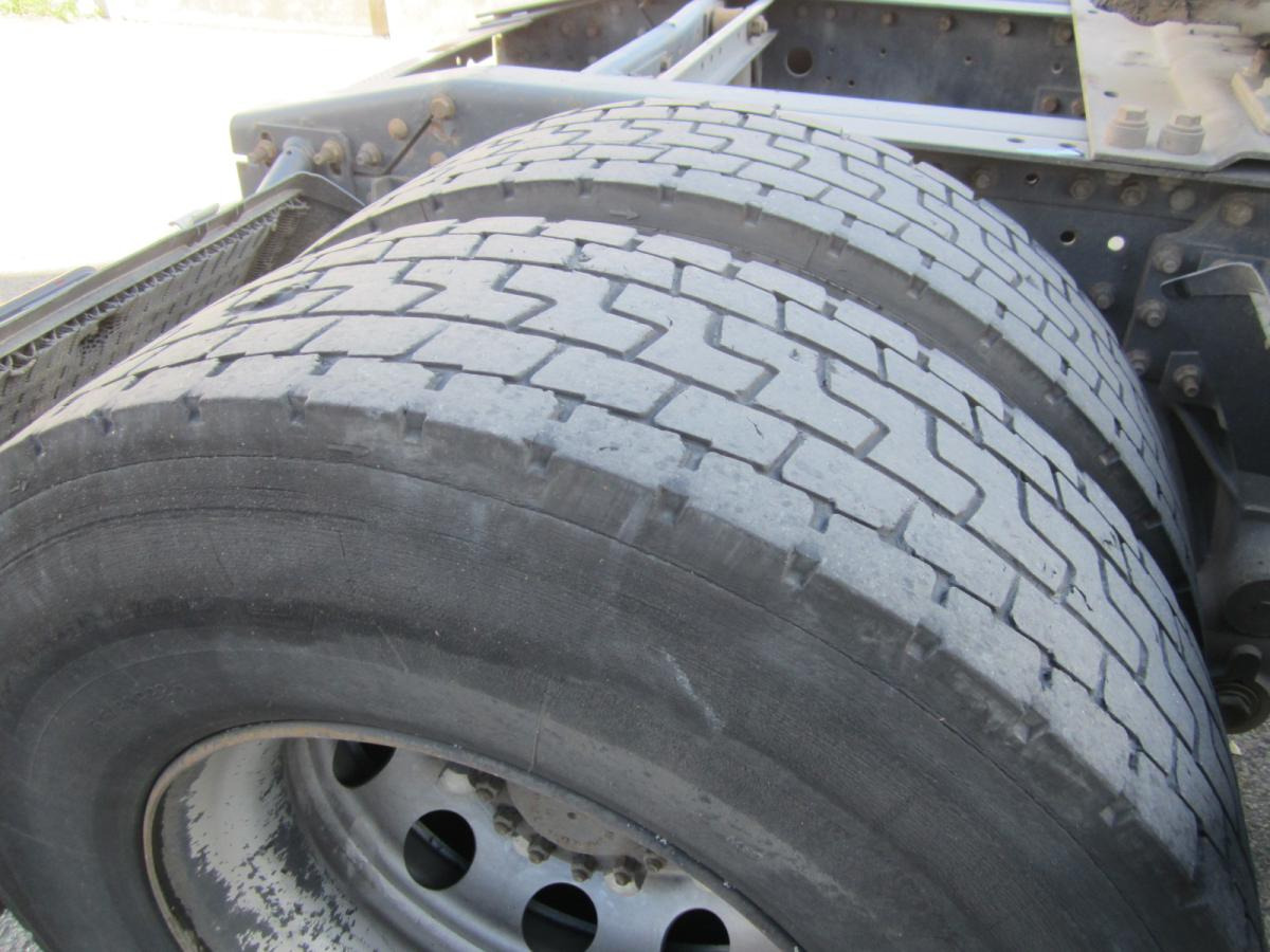 Renault Premium 410 DXI - شاحنة جرار: صور 5 Renault Premium 410 DXI - شاحنة جرار: صور 5
