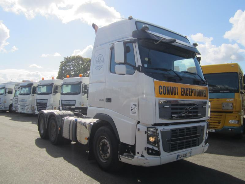 Volvo FH16 700 - شاحنة جرار: صور 2 Volvo FH16 700 - شاحنة جرار: صور 2