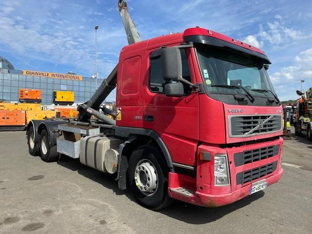 Volvo FM 380 - شاحنة ذات الخطاف: صور 2 Volvo FM 380 - شاحنة ذات الخطاف: صور 2