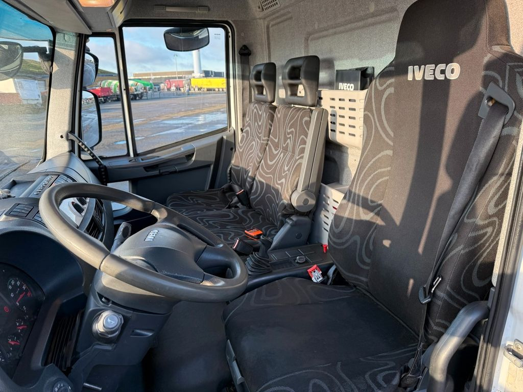 Iveco 180E32 Schmitz / Thermo King T-1200R Spectrum - مبردة شاحنة: صور 5 Iveco 180E32 Schmitz / Thermo King T-1200R Spectrum - مبردة شاحنة: صور 5