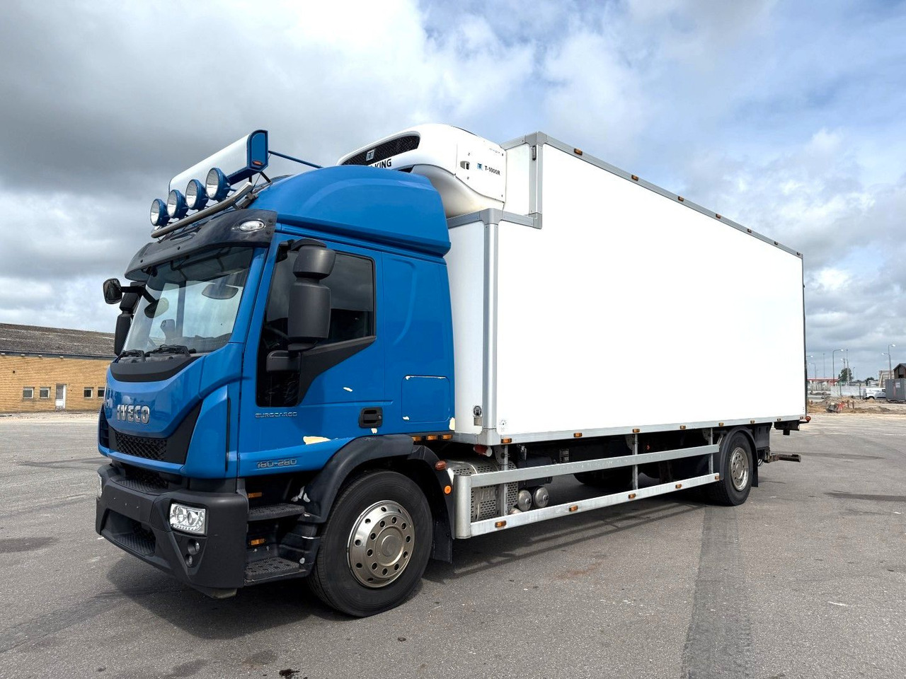 Iveco EuroCargo 180 E28 4x2 Thermo King T-1000R - مبردة شاحنة: صور 1 Iveco EuroCargo 180 E28 4x2 Thermo King T-1000R - مبردة شاحنة: صور 1