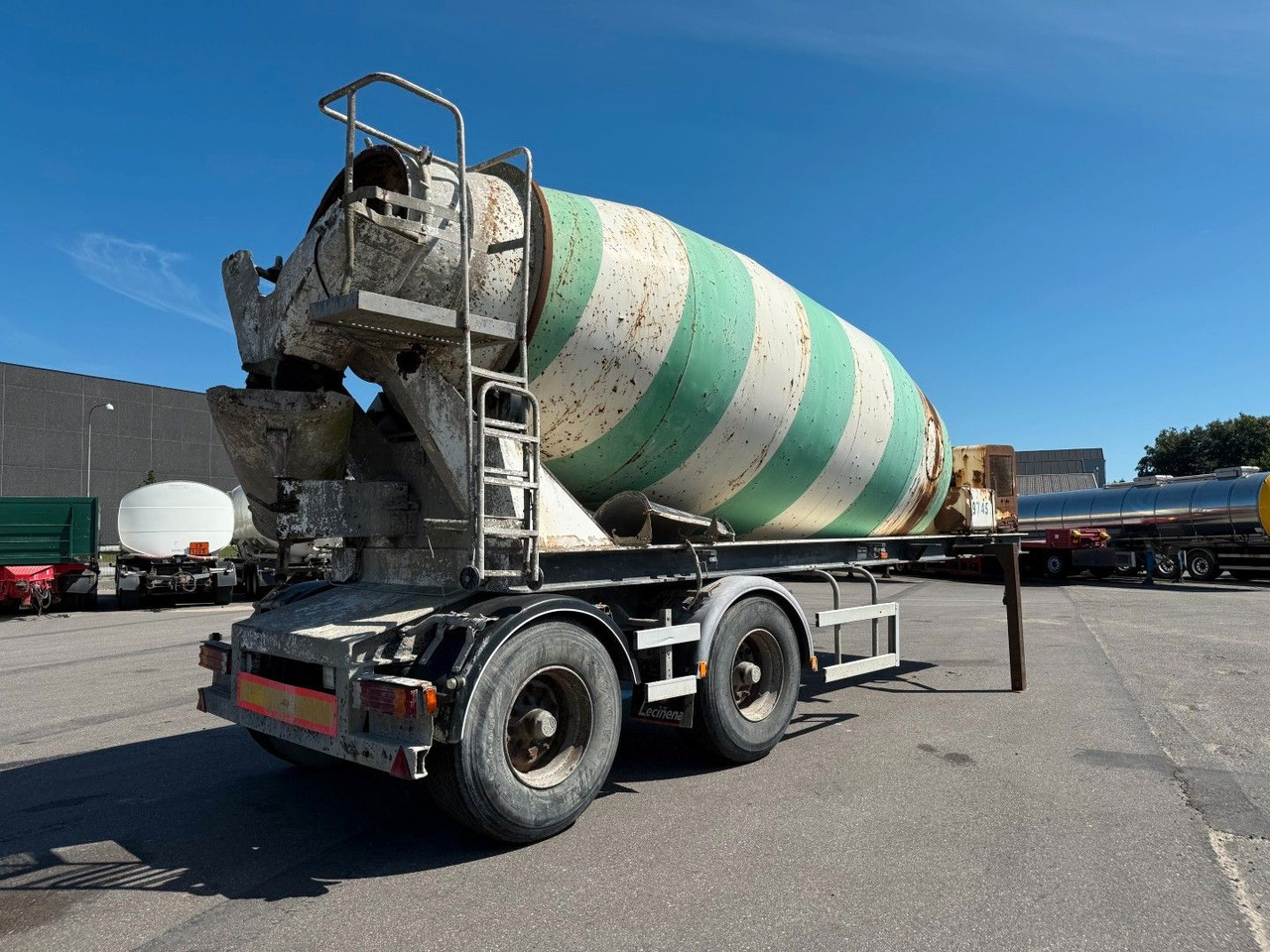 Le Cinena 12 m2 Baruval 2 axle Concrete trailer Lecinena 12 m3 Baruval 2 achse Beton/Concrete mixer - نصف مقطورة: صور 3 Le Cinena 12 m2 Baruval 2 axle Concrete trailer Lecinena 12 m3 Baruval 2 achse Beton/Concrete mixer - نصف مقطورة: صور 3