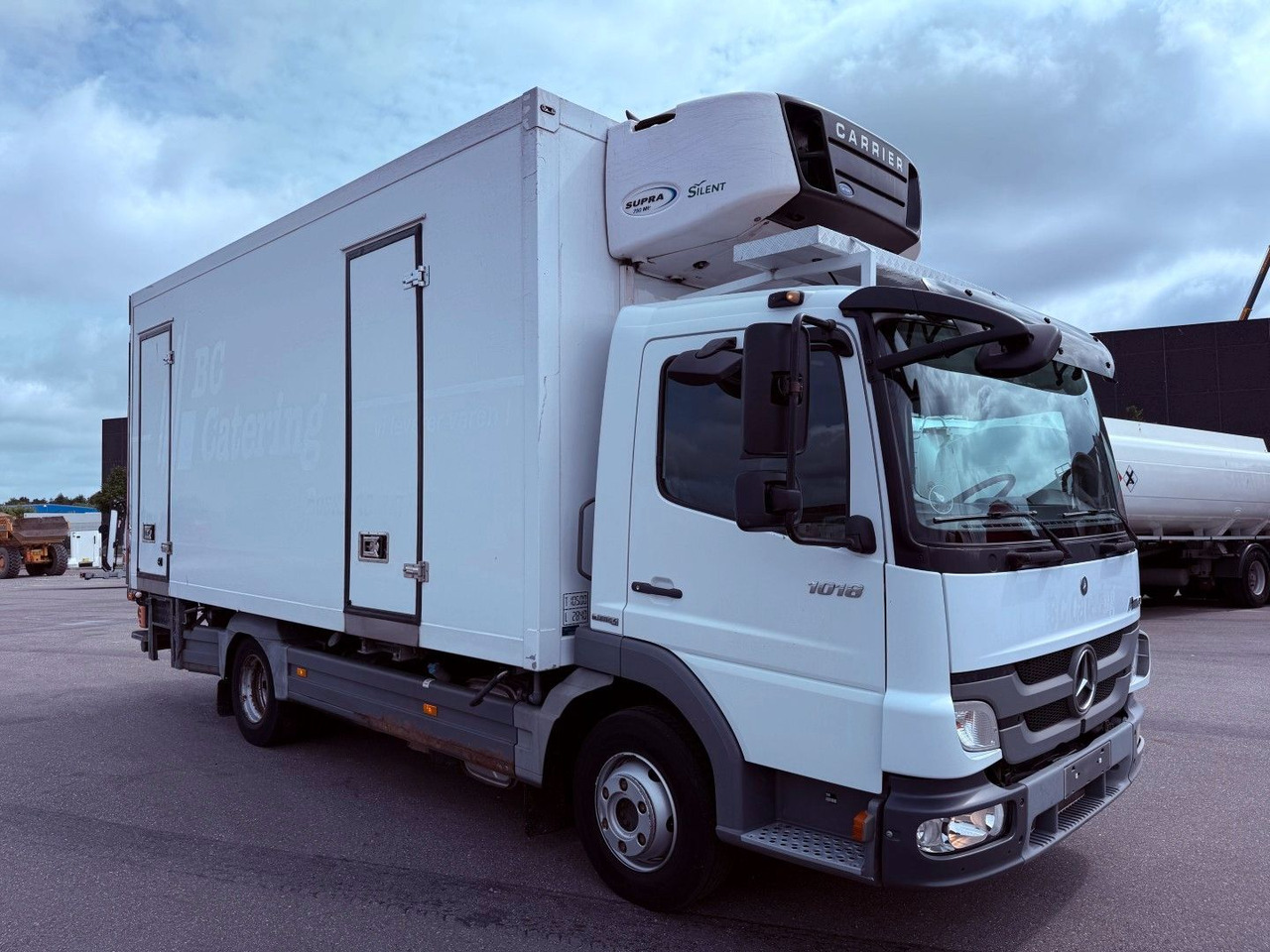Mercedes-Benz Atego 1018 4x2 Carrier Supra 750 Mt - مبردة شاحنة: صور 2 Mercedes-Benz Atego 1018 4x2 Carrier Supra 750 Mt - مبردة شاحنة: صور 2