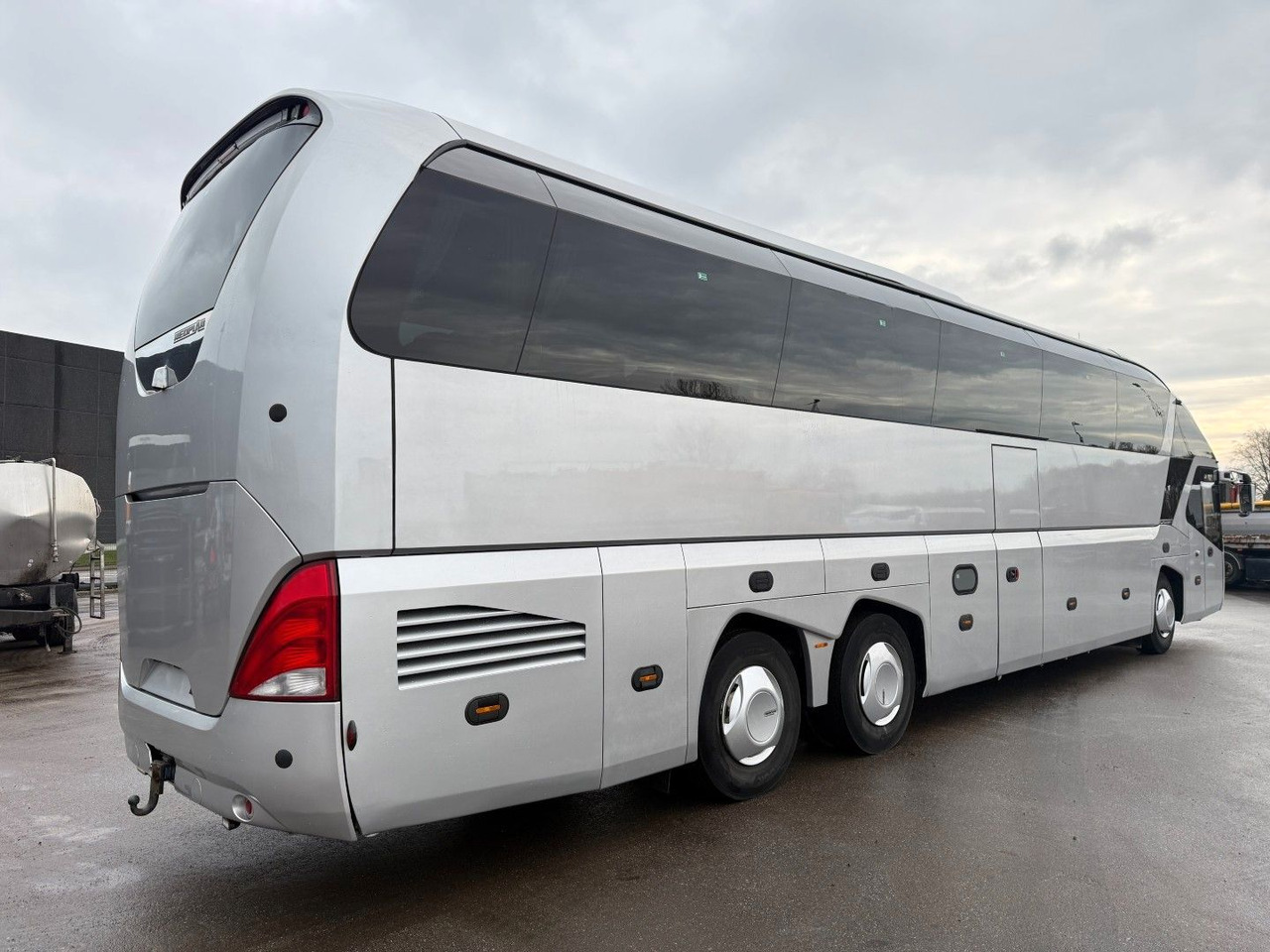 Neoplan Starliner N 5218 Euro 6 - سياحية حافلة: صور 3 Neoplan Starliner N 5218 Euro 6 - سياحية حافلة: صور 3
