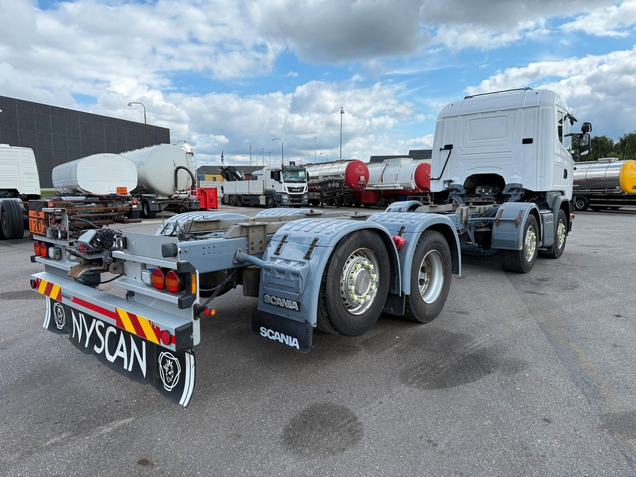 Scania G450 8x2*6 ADR Chassis / Fahrgestell / Euro 6 - الشاسيه شاحنة: صور 3 Scania G450 8x2*6 ADR Chassis / Fahrgestell / Euro 6 - الشاسيه شاحنة: صور 3