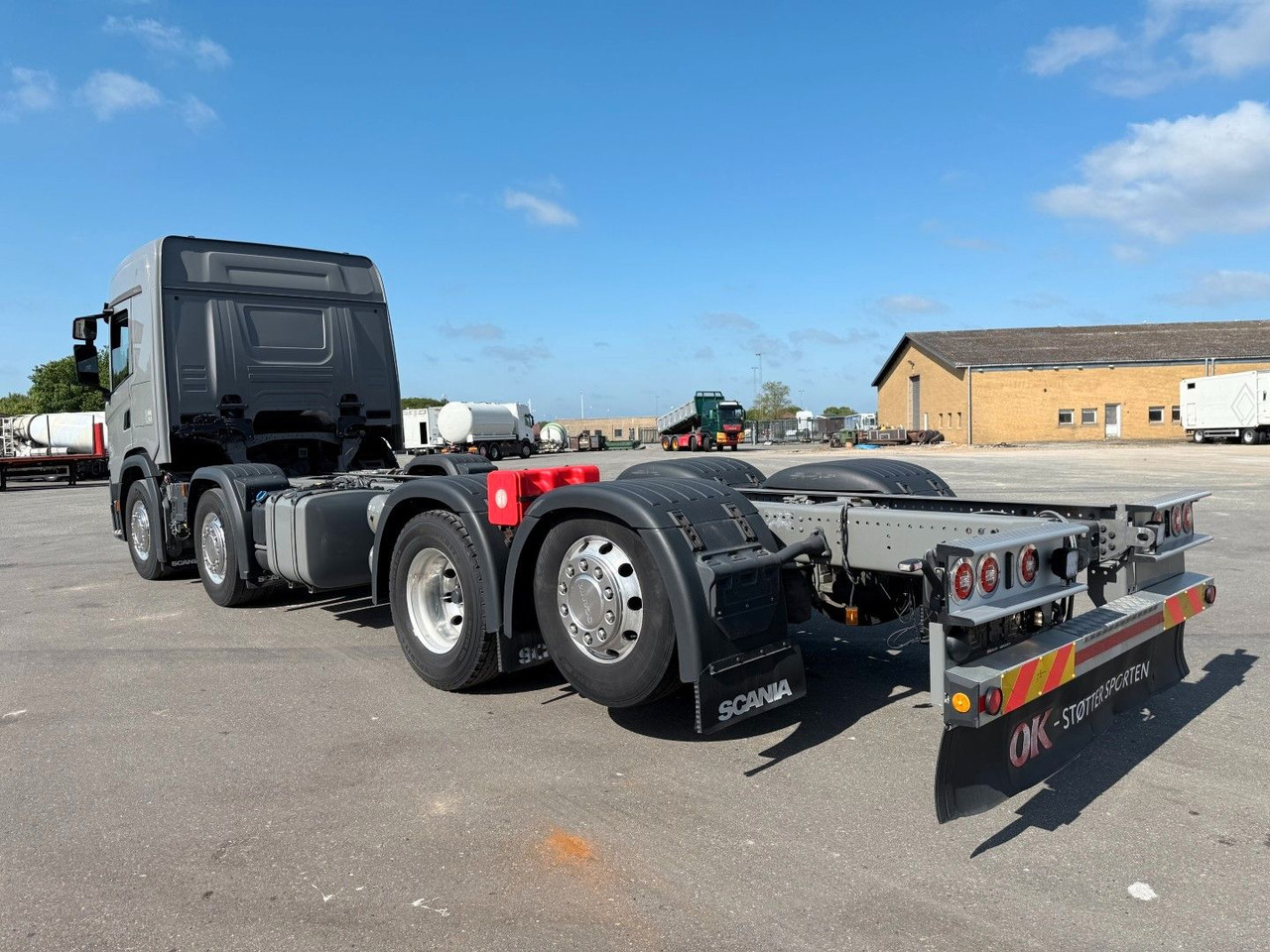 Scania G450 NGS 8x2*6 ADR Chassis / Fahrgestell Euro 6 - الشاسيه شاحنة: صور 4 Scania G450 NGS 8x2*6 ADR Chassis / Fahrgestell Euro 6 - الشاسيه شاحنة: صور 4