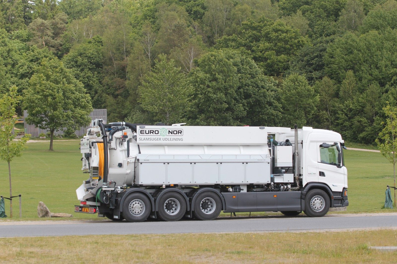 Scania G460 B8x4*4NBMN Bucher FlexLine CM140 - فراغ شاحنة: صور 3 Scania G460 B8x4*4NBMN Bucher FlexLine CM140 - فراغ شاحنة: صور 3