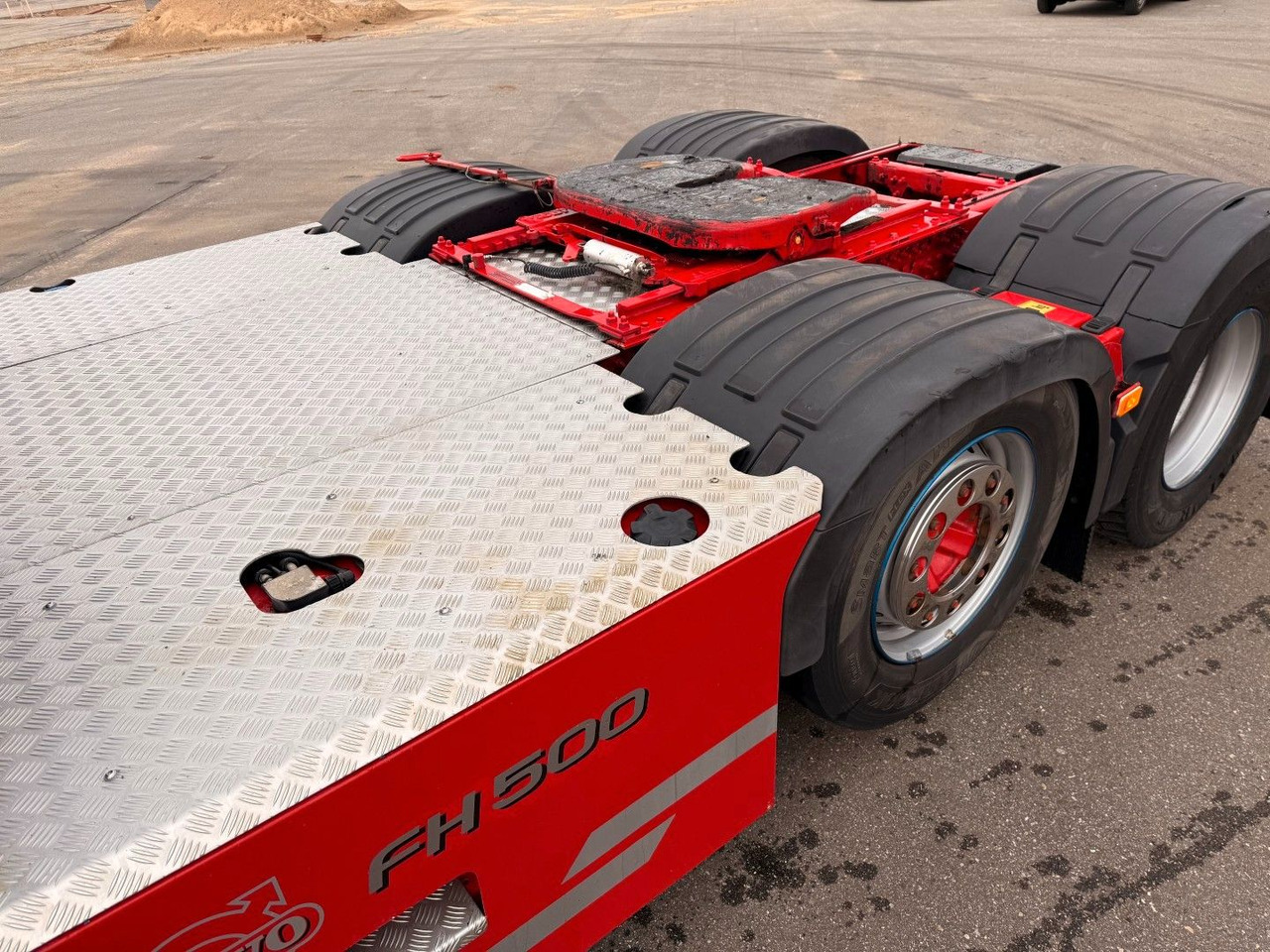 Volvo FH500 6x2/2 Globetrotter Euro 5 - شاحنة جرار: صور 5 Volvo FH500 6x2/2 Globetrotter Euro 5 - شاحنة جرار: صور 5