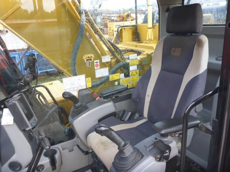 Caterpillar 323F L - حفارات زحافة: صور 5 Caterpillar 323F L - حفارات زحافة: صور 5