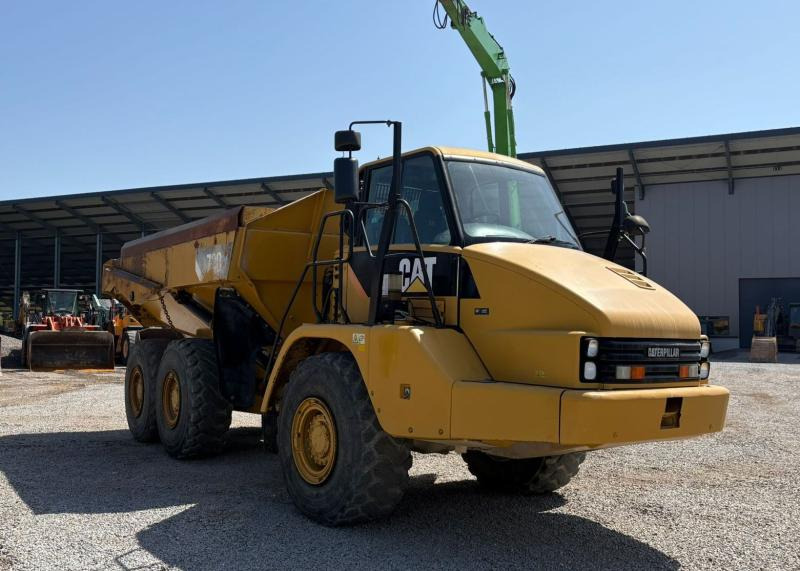 Caterpillar 730 - شاحنة مفصلية: صور 3 Caterpillar 730 - شاحنة مفصلية: صور 3