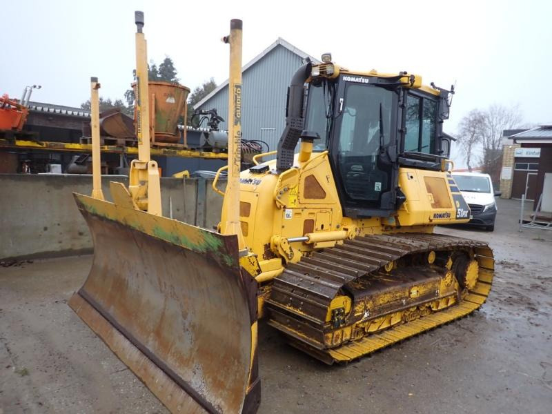 Komatsu D51PX-24 - بلدوزر: صور 2 Komatsu D51PX-24 - بلدوزر: صور 2