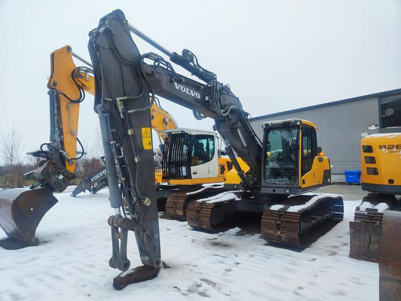 Volvo EC180 D - حفارات زحافة: صور 2 Volvo EC180 D - حفارات زحافة: صور 2