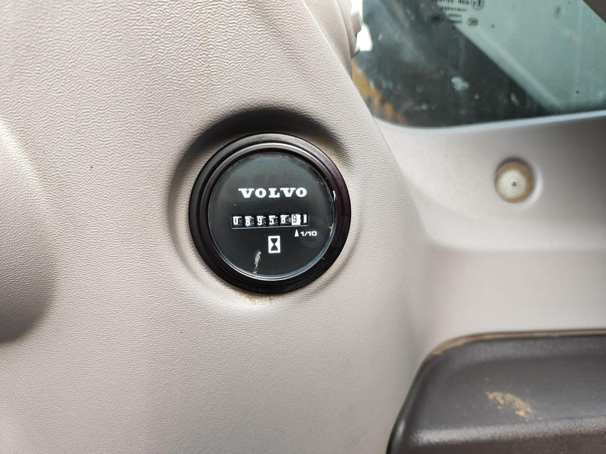 حفارات زحافة Volvo ECR145EL: صور 6 حفارات زحافة Volvo ECR145EL: صور 6