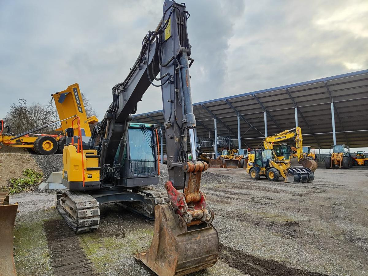 Volvo ECR145EL - حفارات زحافة: صور 3 Volvo ECR145EL - حفارات زحافة: صور 3