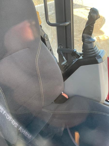 Volvo EW160E - حفارة على عجلات: صور 5 Volvo EW160E - حفارة على عجلات: صور 5