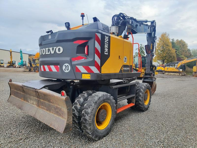 Volvo EWR170E - حفارة على عجلات: صور 4 Volvo EWR170E - حفارة على عجلات: صور 4