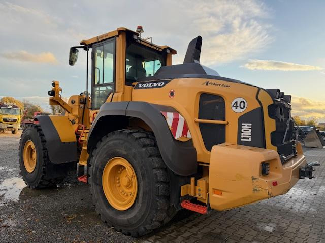 Volvo L110H - اللودر بعجل: صور 1 Volvo L110H - اللودر بعجل: صور 1