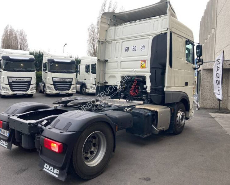 DAF XF 480 - شاحنة جرار: صور 3 DAF XF 480 - شاحنة جرار: صور 3