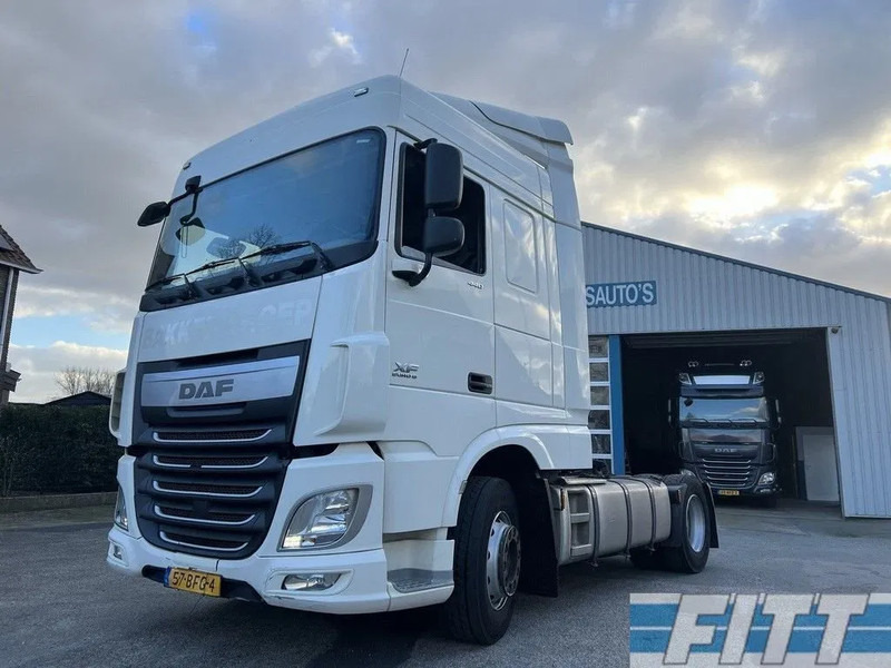DAF XF FT XF SC 57-BFG-4 - شاحنة جرار: صور 2 DAF XF FT XF SC 57-BFG-4 - شاحنة جرار: صور 2