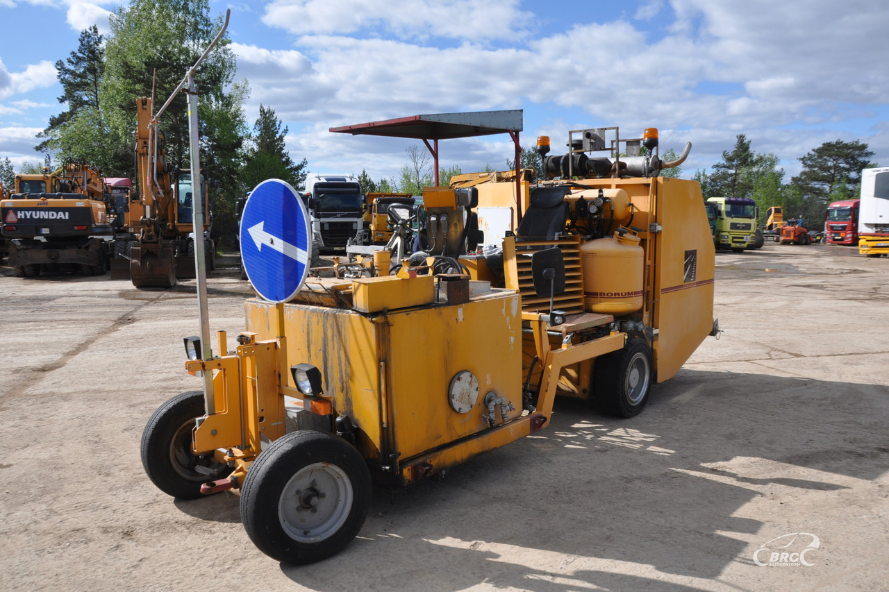 Borum BM 500-2 T - ماكينات لصقل الأسفلت: صور 1 Borum BM 500-2 T - ماكينات لصقل الأسفلت: صور 1