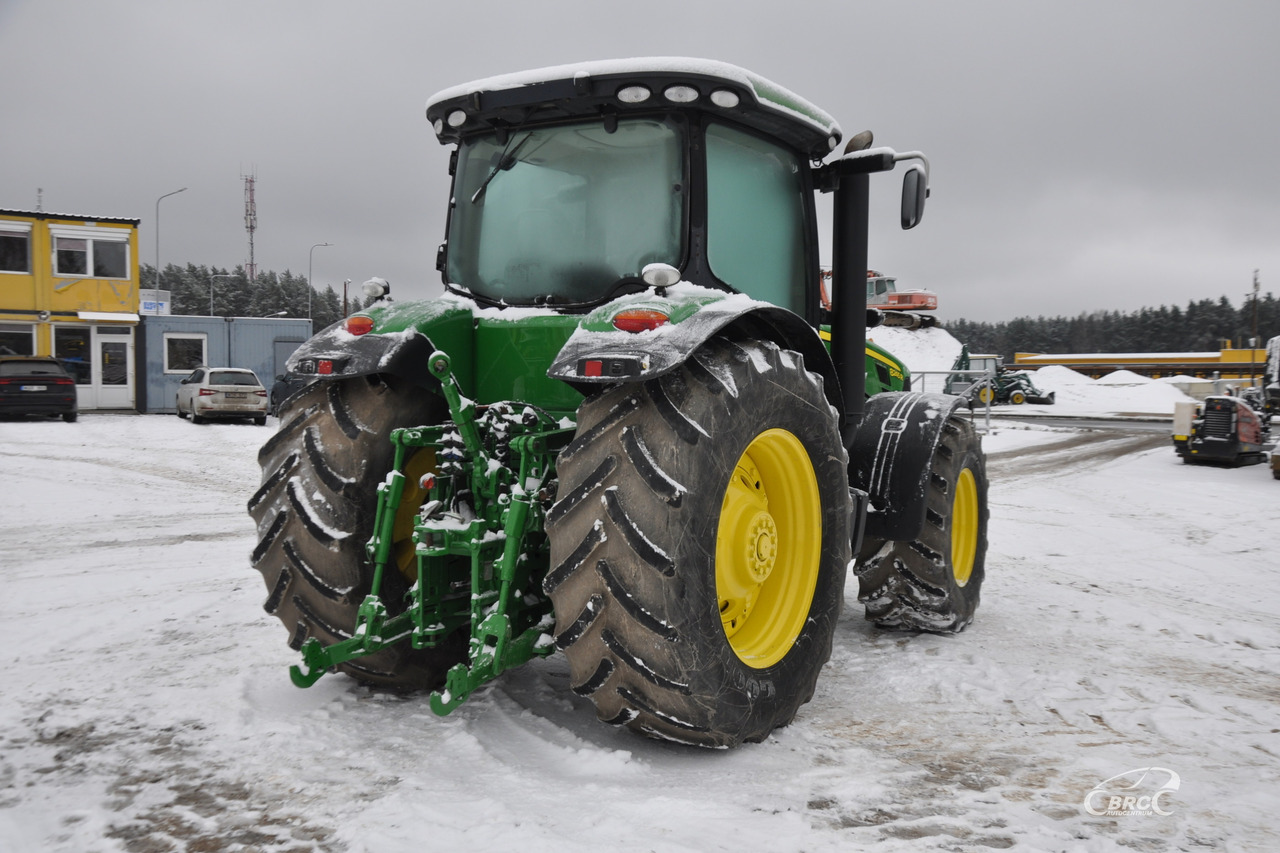John Deere 8245R - جرار: صور 5 John Deere 8245R - جرار: صور 5