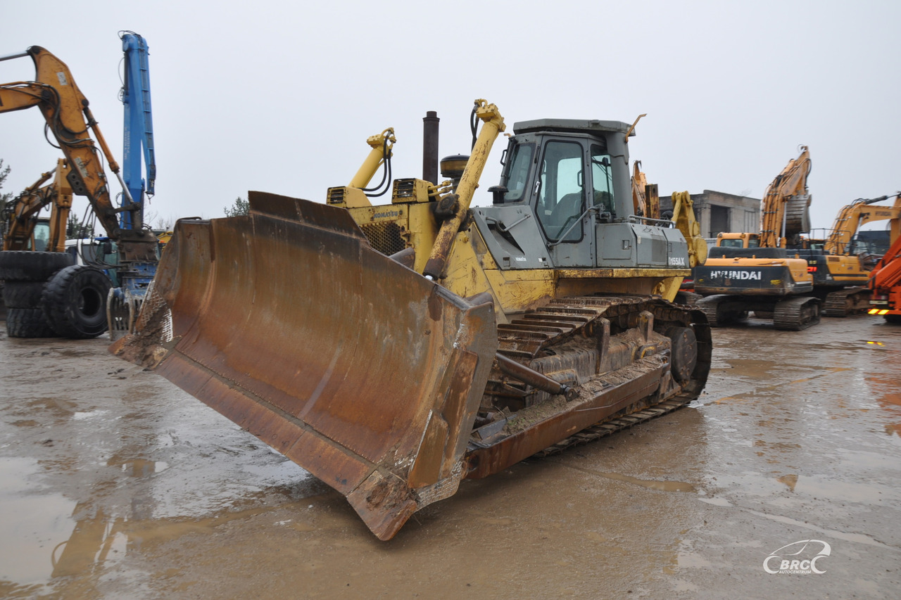 Komatsu D 155 AX - بلدوزر: صور 1 Komatsu D 155 AX - بلدوزر: صور 1