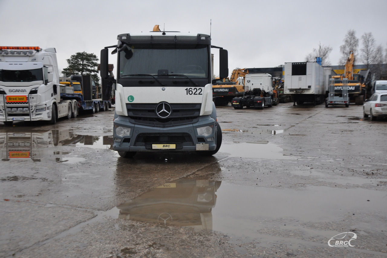 Mercedes-Benz Actros - شاحنة جرار: صور 2 Mercedes-Benz Actros - شاحنة جرار: صور 2